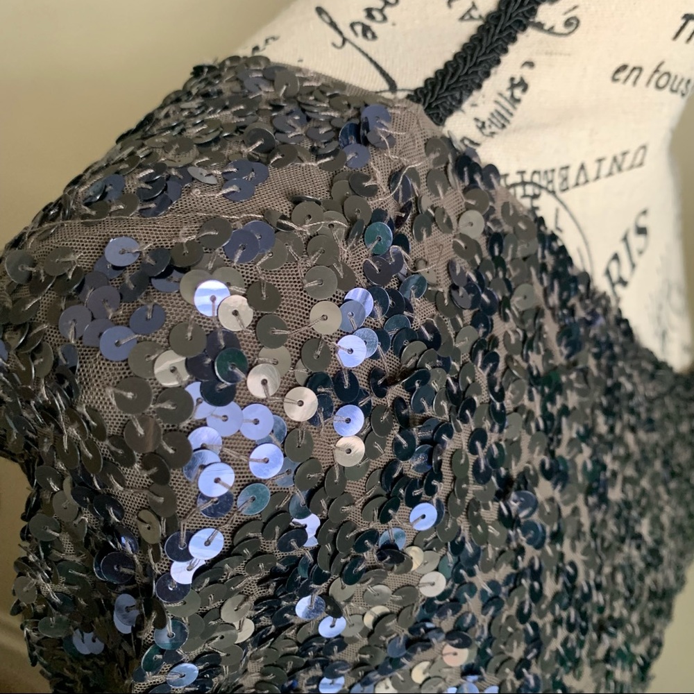 Alice + Olivia Nicky Sequin One-Shoulder Asymmetr… - image 8